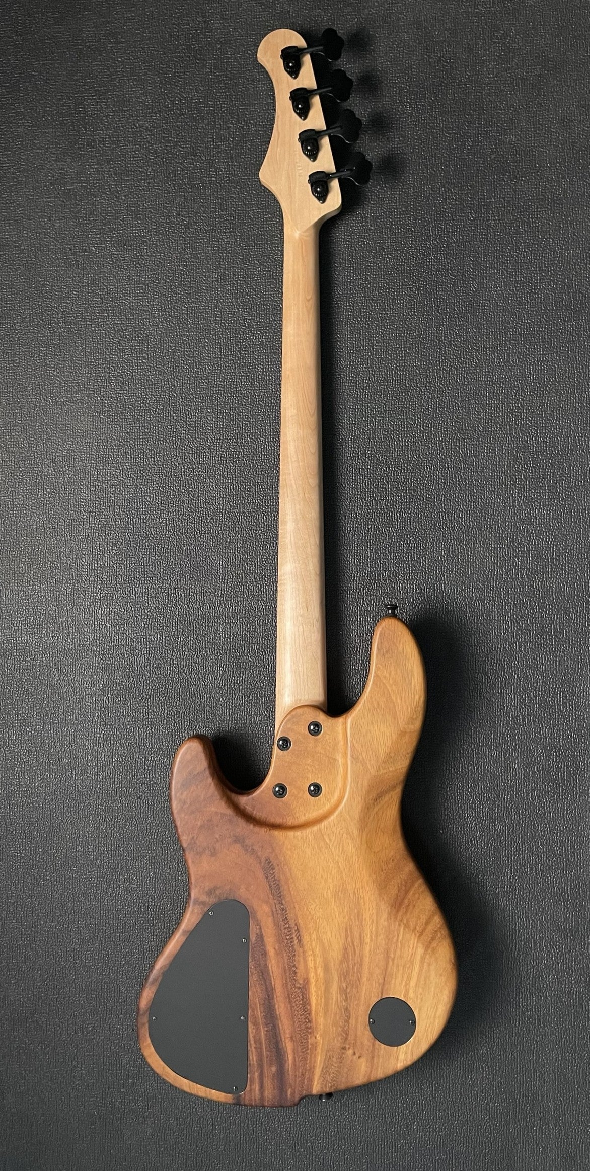 25.101 — RKM Custom Bass IV