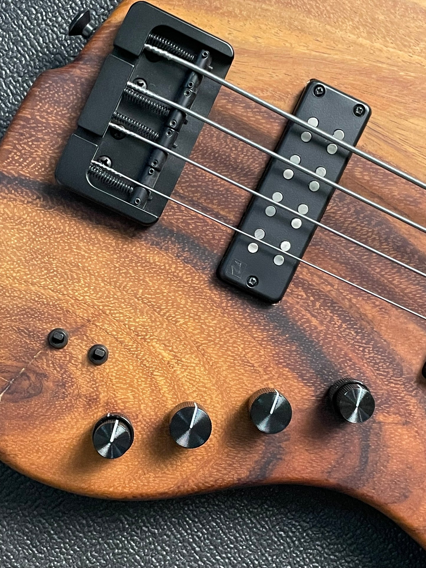 25.101 — RKM Custom Bass IV