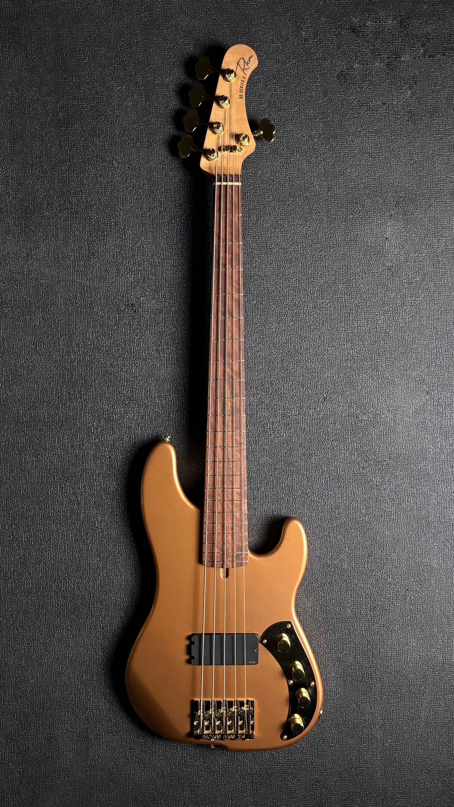RKM DS5 — MM · Bronze Metallic · NAMM 2026 Display