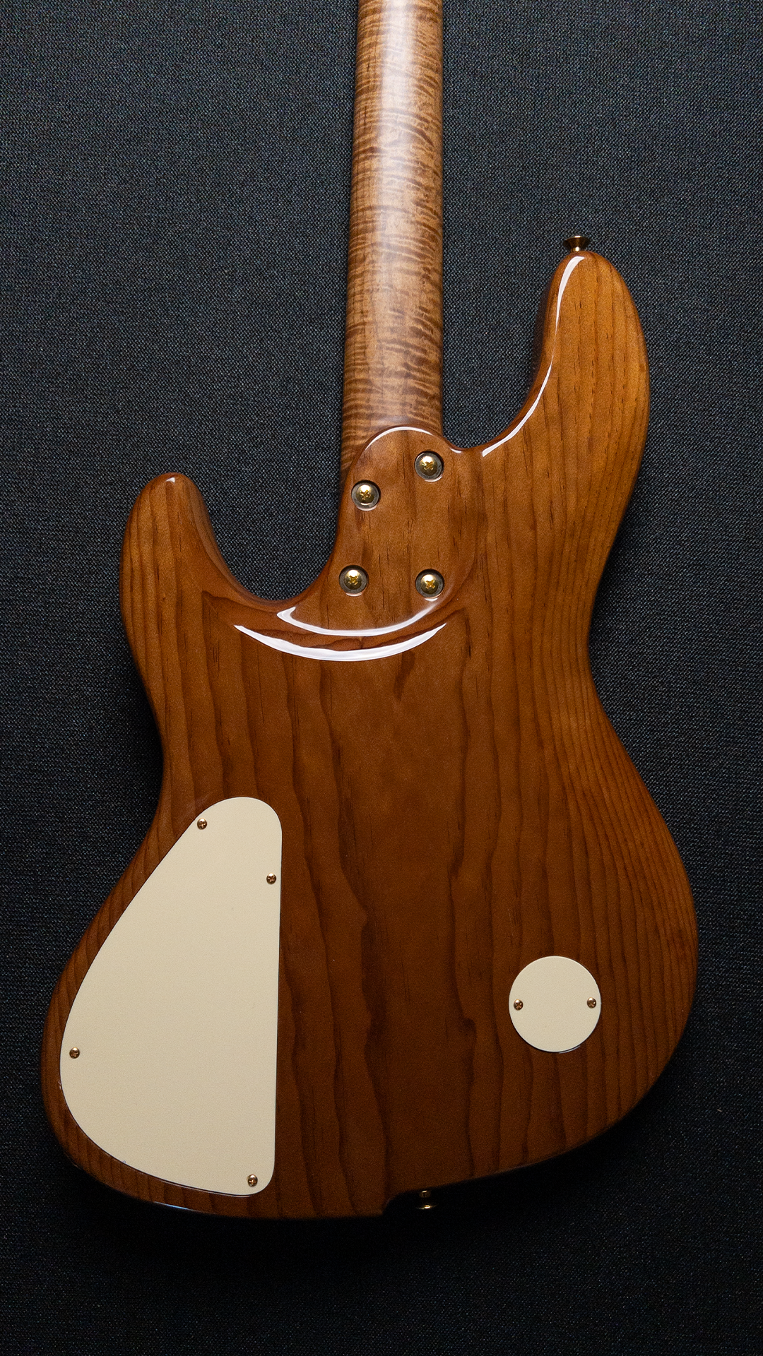 059 — RKM Custom Bass IV (Pre-Owned)